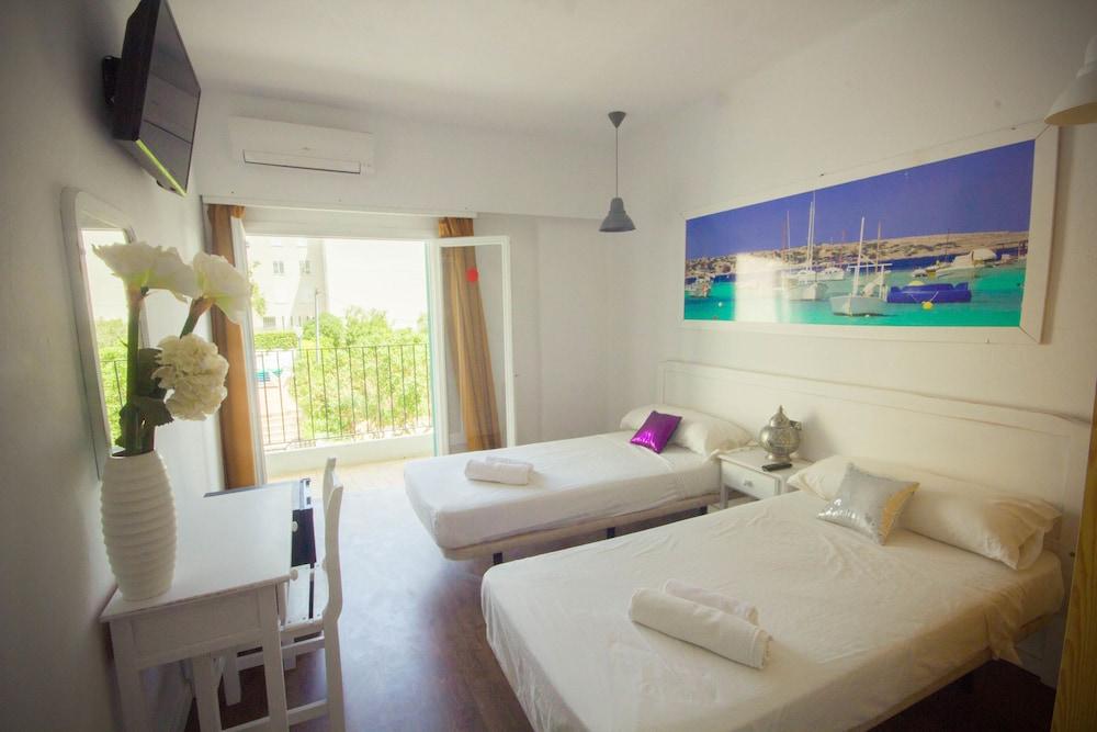 Hotel Hostal Sunset Ibiza Sant Antoni de Portmany Exterior foto